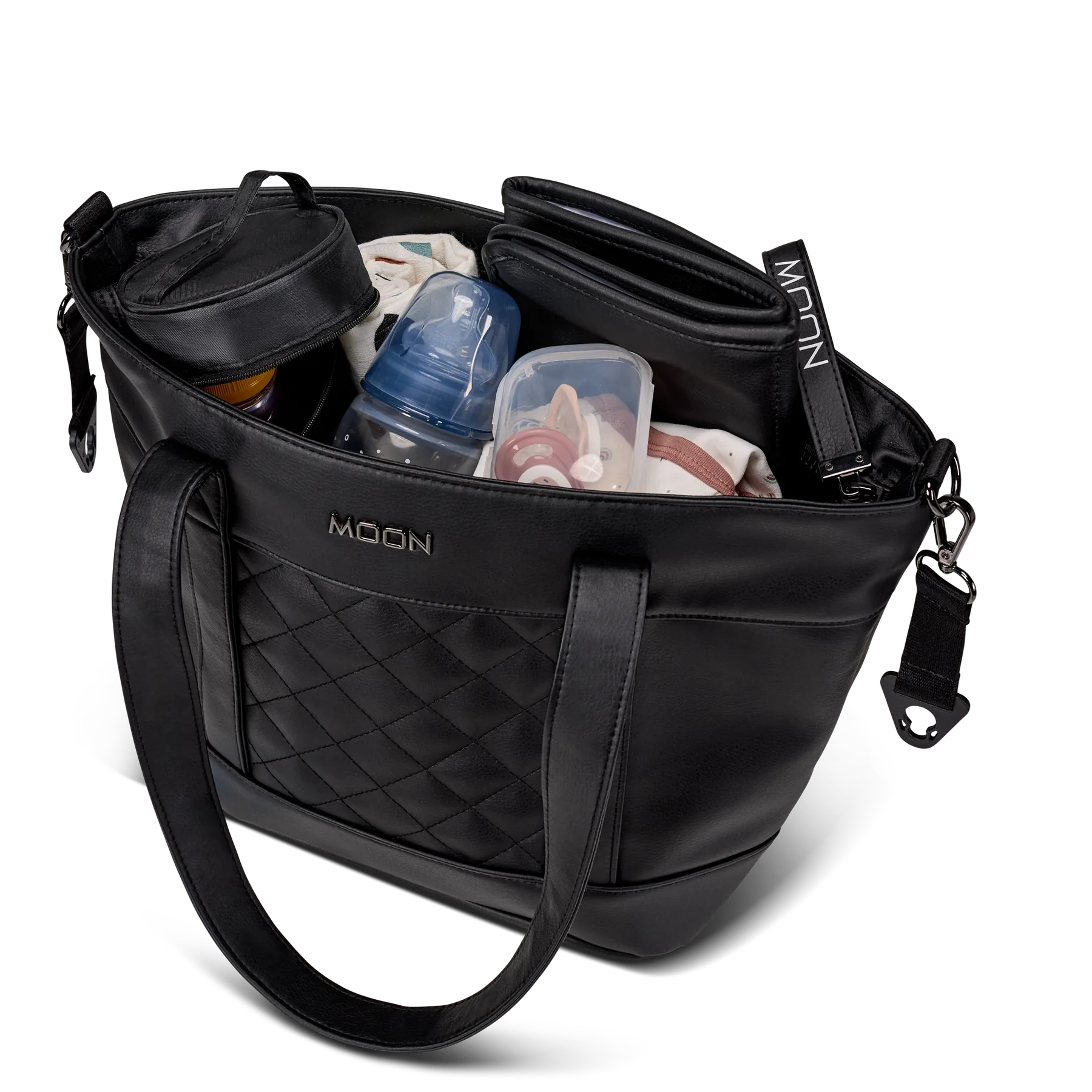 schwarze V-SHAPE BAG Leder, befüllt, schräge Ansicht von oben