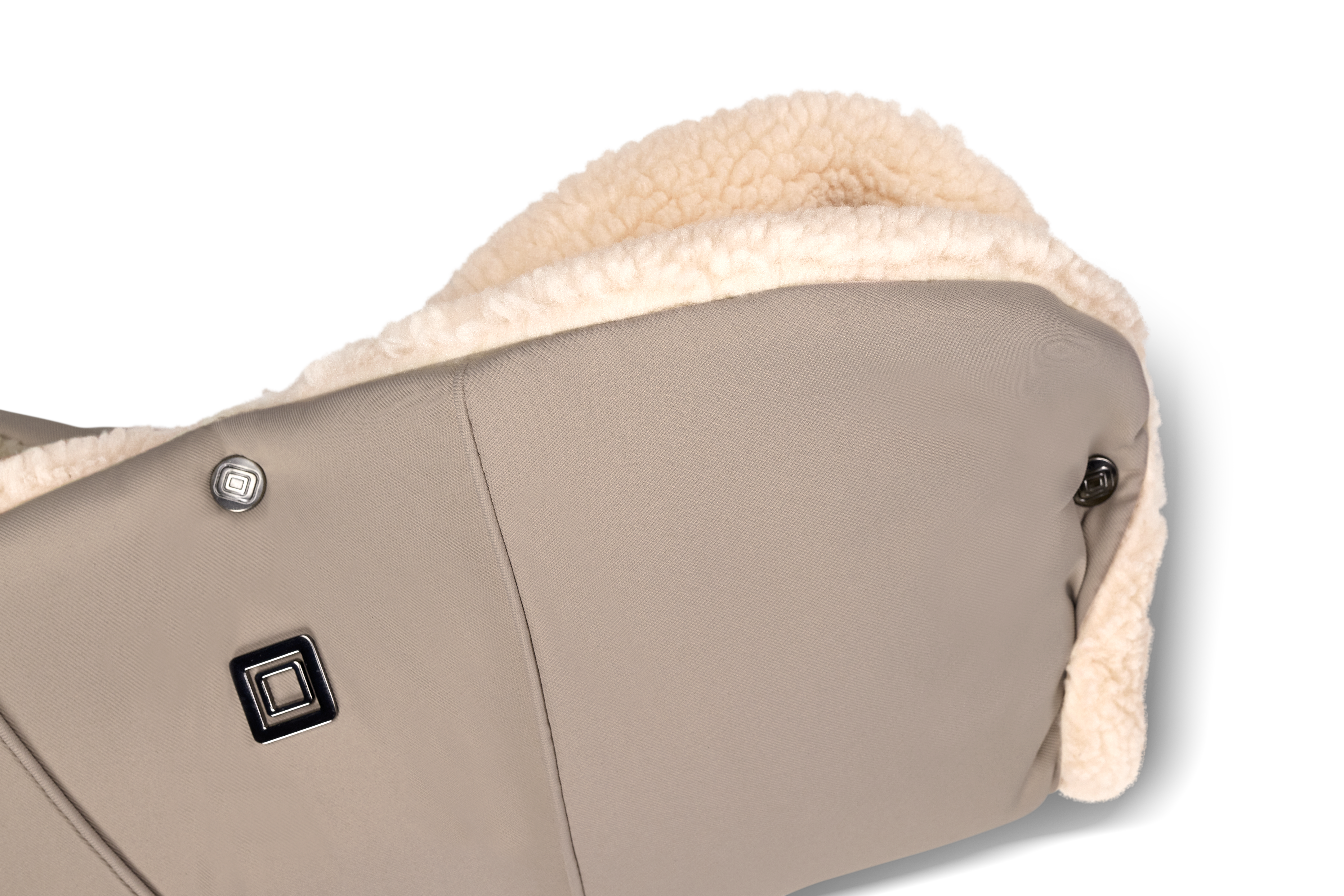 sandfarbener Handmuff, Detailansicht